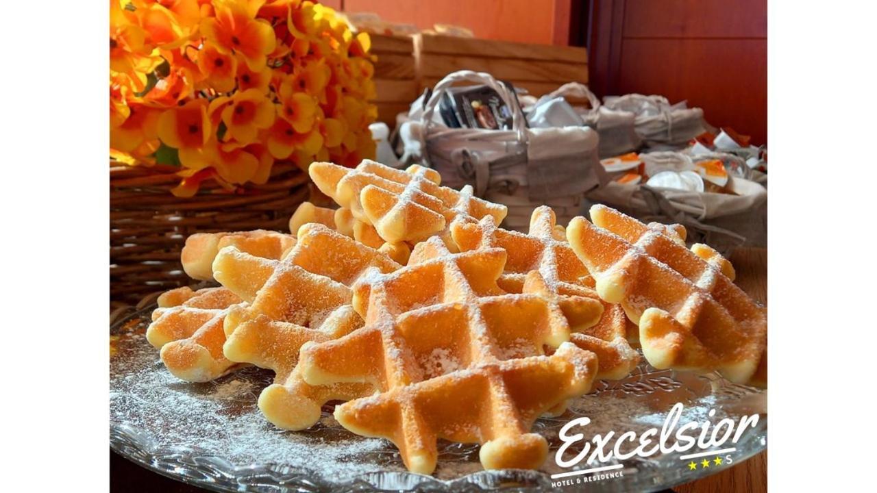 Hotel Excelsior Montesilvano Marina Екстериор снимка