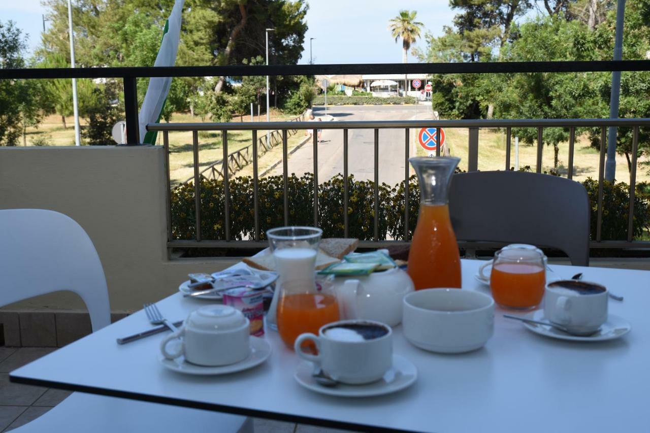 Hotel Excelsior Montesilvano Marina Екстериор снимка