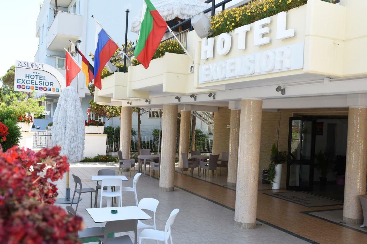 Hotel Excelsior Montesilvano Marina Екстериор снимка