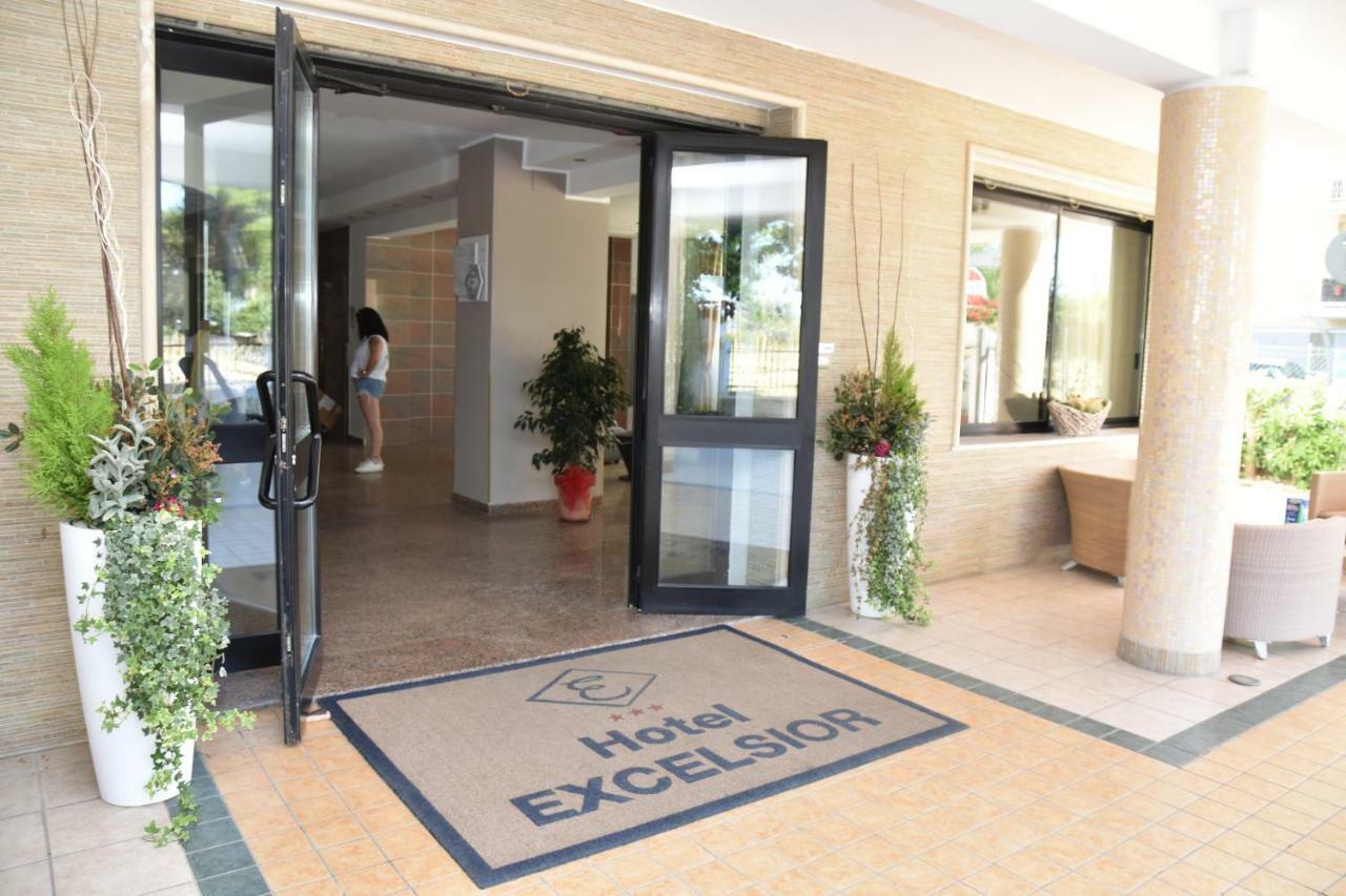 Hotel Excelsior Montesilvano Marina Екстериор снимка